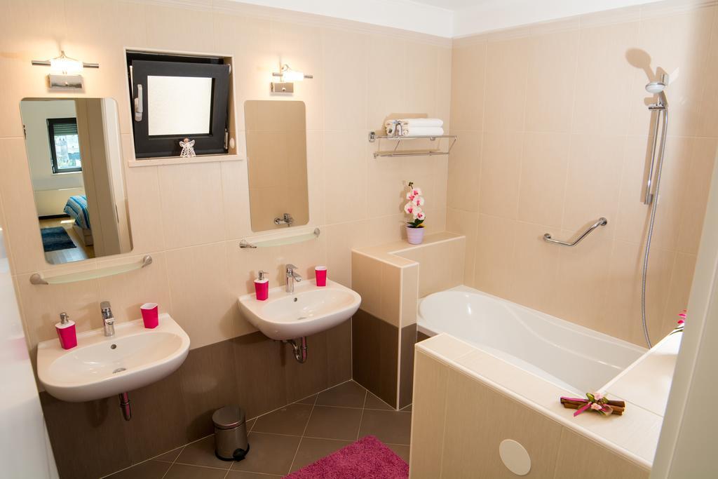 Apartment Tara Ragusa Esterno foto